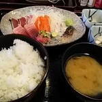 Sakanaya Kaminari - 本日の刺身定食