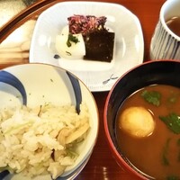 魚三楼 - 松茸ご飯