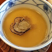 魚三楼 - すっぽんとトリュフの茶碗蒸し