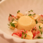 ラ・トゥーエル - トウモロコシのプリンとカニ