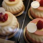 マテリエル - ケーキショーケース