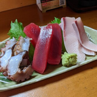 江の島でおすすめの美味しい海鮮丼をご紹介 食べログ