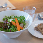 ヴィーガンカフェサンク - オーガニックサラダランチ