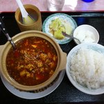福泰楼 - マーボー豆腐定食（８００円）。