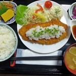 幸福食堂 大学村 - とんかつ定食・和風おろし