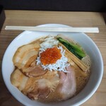 Ouja - 秋鮭蕎麦(巻き豚トッピング)