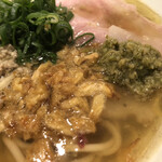 Japanese Soba Noodles 蔦 - タプナード、揚げネギ