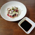 魚重 - 高知県産 かつおのたたき(ニンニクは家で後乗せ)