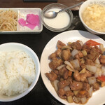 龍盛菜館 - 鶏肉とカシューナッツ炒め定食@780円