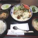 居酒屋 充輝 - 料理写真:チキン南蛮定食¥780