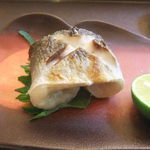 梅乃寿司 - 7/10　こっちはかます。