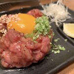 Yakiniku Yonsansan - ユッケ