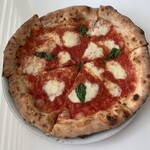 PIZZA ASSIEME - マルゲリータ…1200円＋税