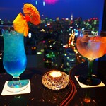 DINING & BAR TABLE 9 TOKYO - 