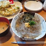 しらすや 腰越漁港前店 - 