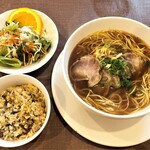 廣東DINING TAKU - チャーシュー麺セット