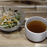 Ma-Burua-Chi Hibiya Okuroji - サラダ、スープ