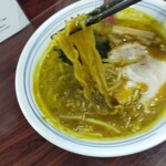 カレーらーめん じぇんとる麺 - 