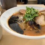 チリトマ ラーメン THANK - チリトマラーメン(こんにゃく麺へ変更)