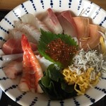 うおたけ鮮魚店やけんど 海鮮どんや - 