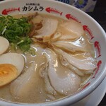 カシムラ - 濃厚チャーシュー(1000円)+煮玉子(100円)。