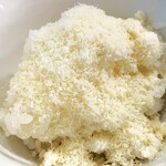 チリトマ ラーメン THANK - パルミジャーノチーズライス。チーズがふわふわで美味しい。