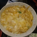 どんどんや - きつねとんどんの玉子丼