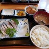 貴船 - サービス定食のアジフライが来る前