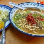 元祖赤のれん 節ちゃんラーメン 天神本店 - ランチのチャーハン
