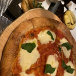 WOLFGANG PUCK PIZZA BAR - 