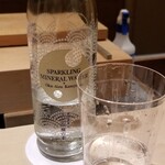 にい留 - お水①奥会津金山　天然炭酸の水