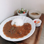 リトルカフェ ポルタ - 牛スジカレーセット