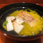 銀座 しのはら - 甘鯛と松茸の味噌汁