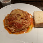 2020/8/21  パスタランチB アマトリチャーナ　1,100円　パン付き