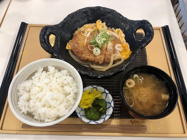 リバーシティの食堂でかつとじ定食いただきました By 陸くじら さくら食堂 イオンモール姫路リバーシティ店 飾磨 定食 食堂 食べログ リバーシティの食堂でかつとじ定食いただきました By 陸くじら さくら食堂 イオンモール姫路リバーシティ店 飾磨 定食 食堂 食べログ