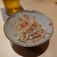 地葉 栄 - 箸休めのもやし