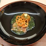 日本料理 久丹 - 加賀の蓮根餅と宮崎牛 九条葱餡かけ