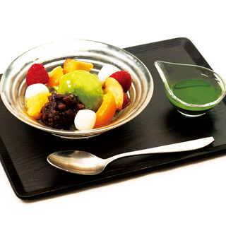 24/7 cafe apartment_2