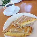 カフェレスト赤い屋根 - 