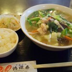 鴻源泰 - ランチメニュー　野菜タン麺