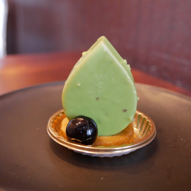 Patisserie Ravi E Relier パティスリー ラヴィルリエ 中崎町 ケーキ 食べログ Patisserie Ravi E Relier パティスリー ラヴィルリエ 中崎町 ケーキ 食べログ