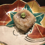 うち山 - お昼のコース５５００円。焼き胡麻豆腐。外はカリッと、中はとろーりで、とても美味しかったです（╹◡╹）