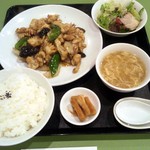 麗華 - ２０１２／７ ・ イカの黒胡椒炒めランチ