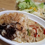 ごまとオリーブ - グリーンカレー弁当　680円