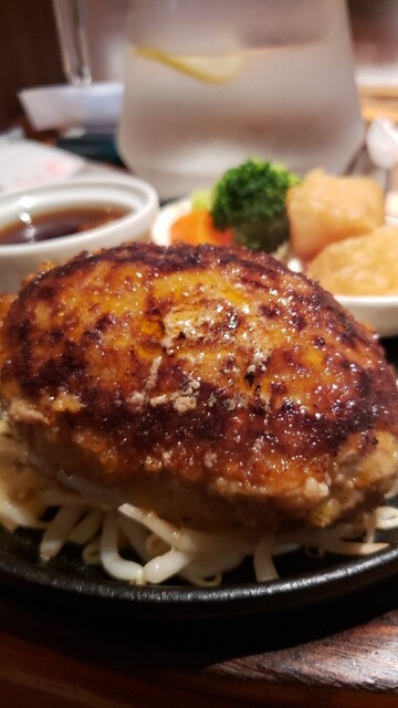 ぎゅう丸 大名店 赤坂 ハンバーグ 食べログ ぎゅう丸 大名店 赤坂 ハンバーグ 食べログ
