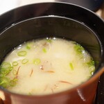 に志づ可 - 布海苔の味噌汁つき