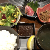 近江牛専門店 万葉 まえだ亭 - 