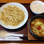 つけ麺　いちりん - うま辛つけ麺(並) + チーズTP + 半ライス