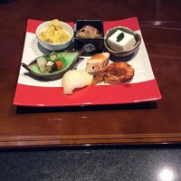 創作料理と天ぷら 秋月 - 