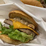 FRESHNESS BURGER - 